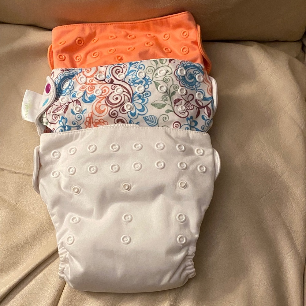 BumGenius Adjustable Snap Cloth Diapers - White, Orange, Paisley